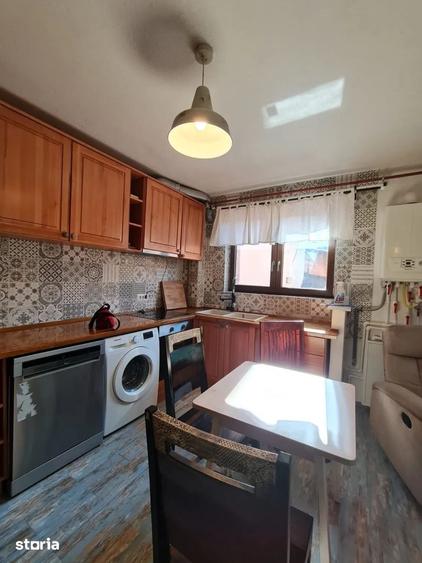 Apartament cu 2 camere decomandat în Giurgiului