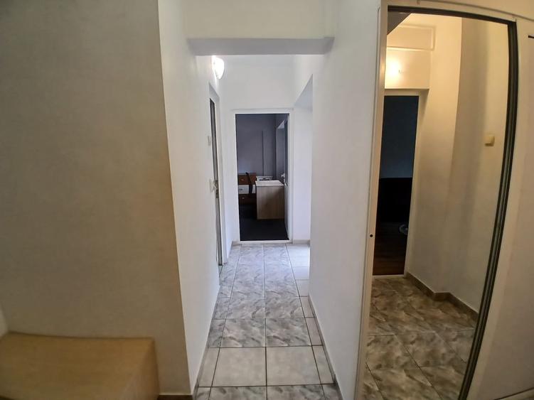 Apartament cu 2 camere decomandat, mobilat în Păcurari