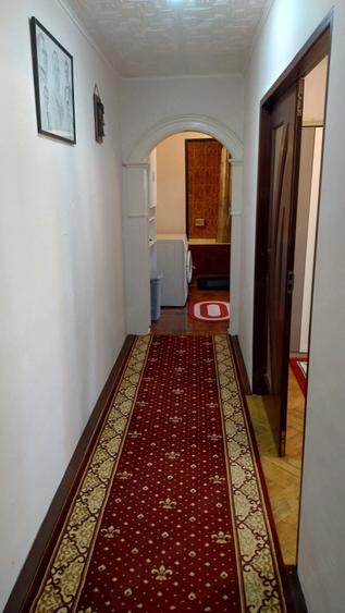 Apartament cu 2 camere decomandat în Ampoi 1