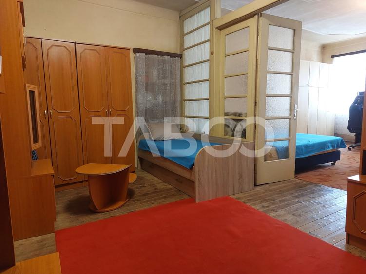 Apartament cu 3 camere decomandat, mobilat în Cisnădie