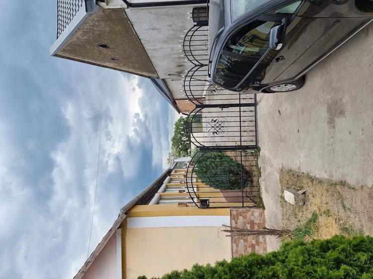 Casă cu Teren 650 Mp în Grabaț