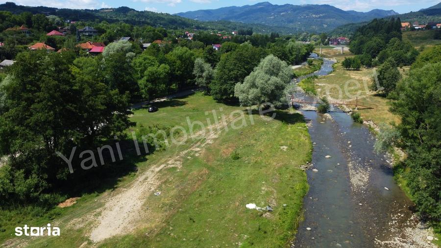 Teren de 3000 mp, în Corbeni