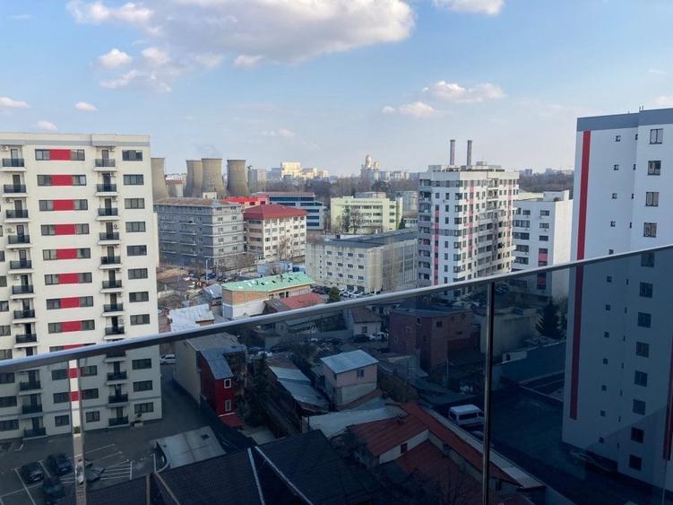 Apartament cu 2 camere semidecomandat, mobilat în Grozăvești