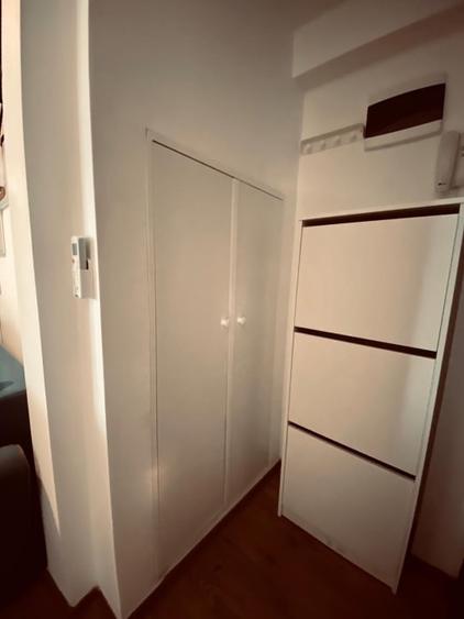 Apartament cu 3 camere în Băneasa