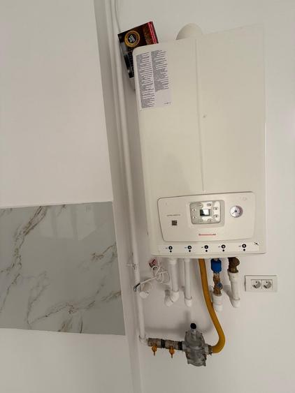 Apartament 2 camere tip studio, bloc nou, metrou Berceni - 6 min. - 9