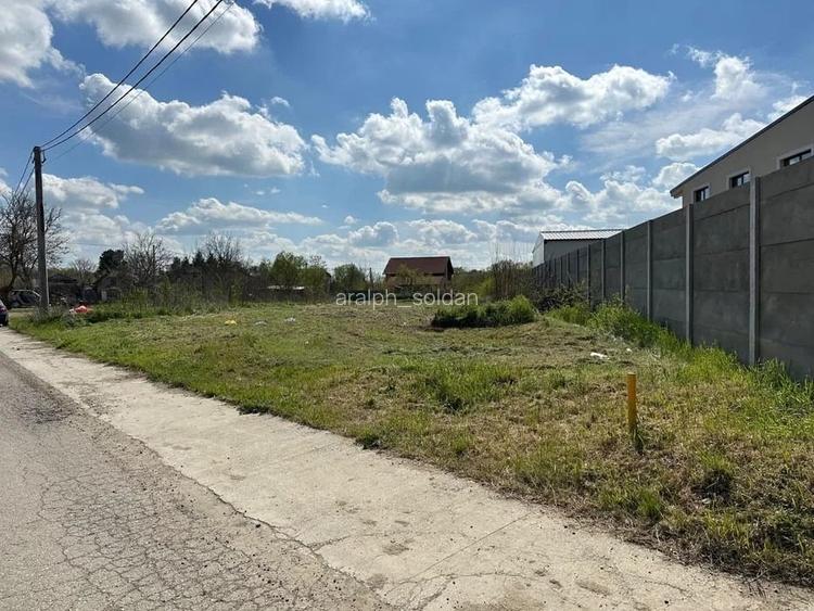 De vânzare teren Șag 985 mp, locație excelentă, front stradal 23 ml