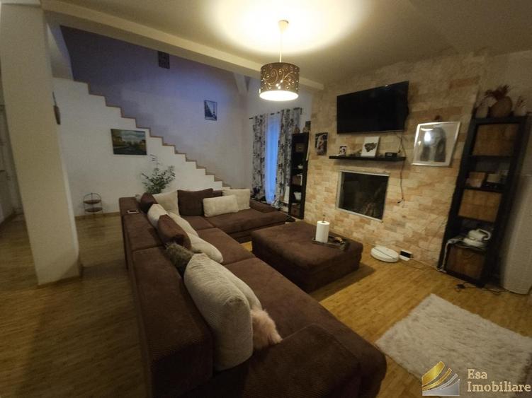 De vanzare vila individuala, central-Sabareni - 3