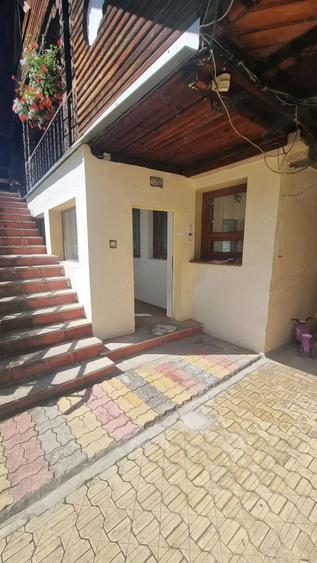 Inchiriez spatiu pretabil birouri, strada Trivale, Pitesti - 2