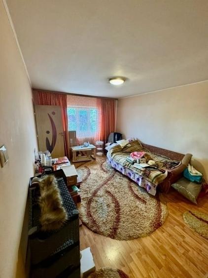 CARREFOUR FELICIA - 1 CAMERA DECOMANDAT - ETAJ INTERMEDIAR - BLOC DIN 1980 - 2