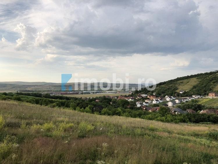 Teren Intravilan Autorizat pentru constructii, Dezmir - 2