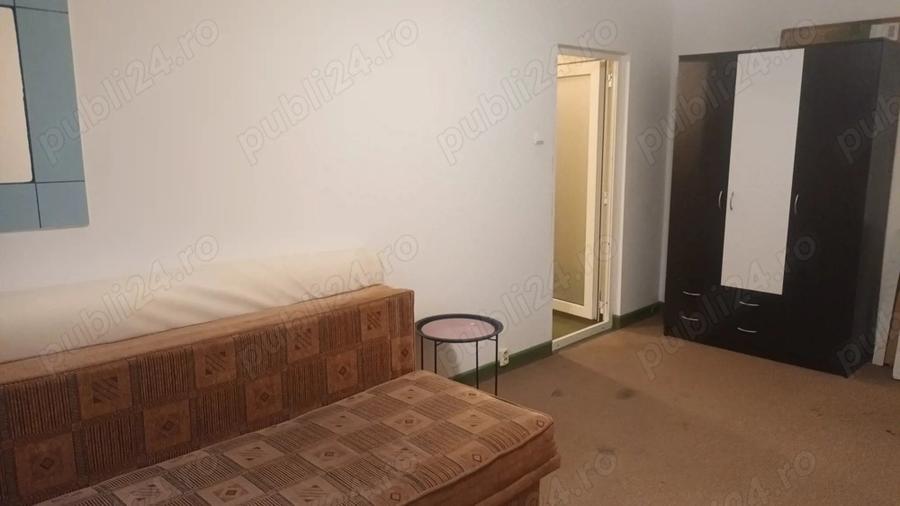 Inchiriez garsoniera metrou Dristor 1 - 1