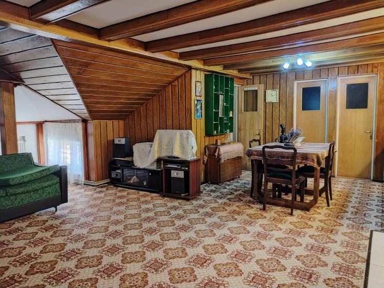 Apartament 4 camere cu scara interioara si garaj zona centrala - 7