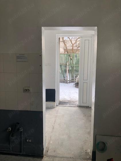 Inchiriez spatiu comercial birouri 180 mp central Campulung Moldovenesc - 8