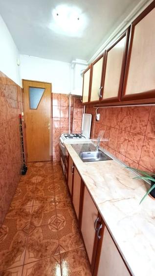 Garsoniera cocheta I boxa si parcare I Tractorul, Zona Coresi - 9