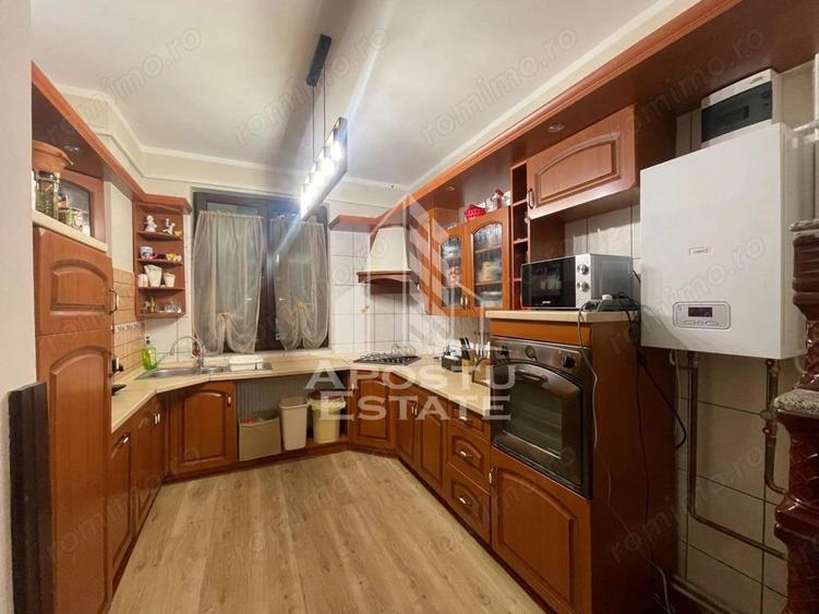 Vila tip duplex, P+1E+M, Poiana Marului - 9