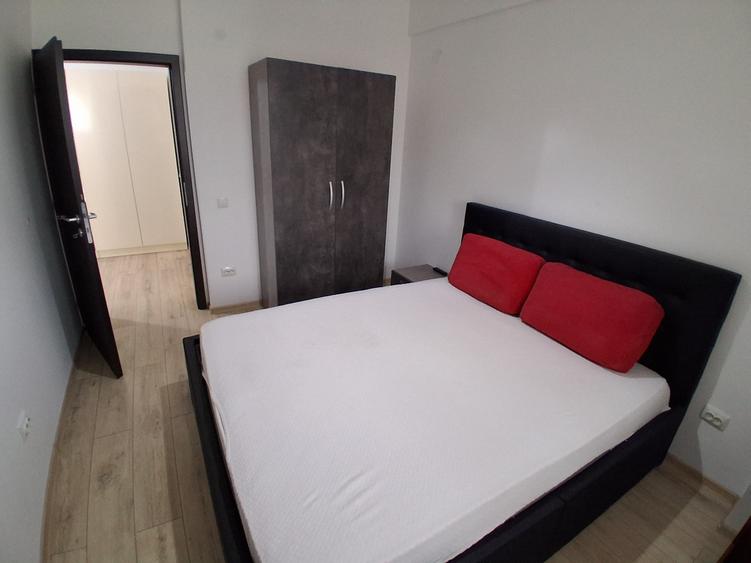 PACURARI PETRU PONI 2 CAMERE MOBILAT SI UTILAT BLOC 2016   COD 161498 - 9