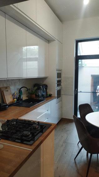 Vila Cotroceni, Drumul Sarii, 13 Septembrie - 9