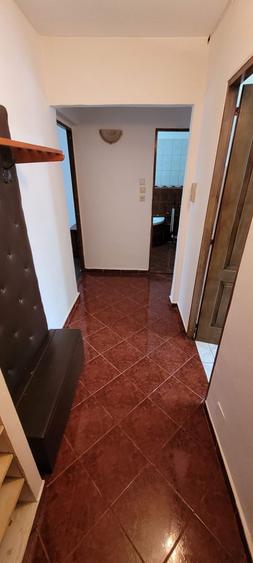 Vand apartament 2 camere - 1