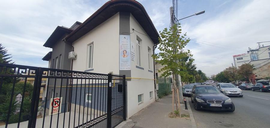Inchiriez casa Bvd,Carol l nr 63 pentru birouri - 1