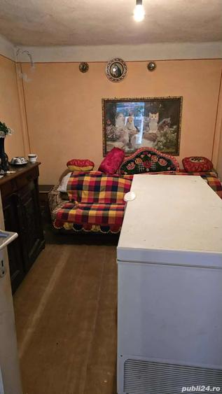 Casa de vanzare 4 camere - 4