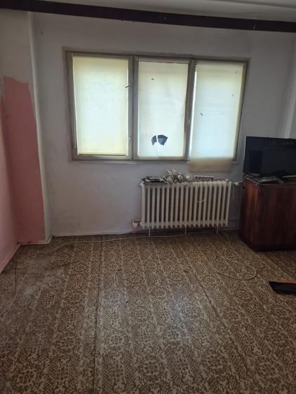 Apartament cu 2 camere decomandat în Militari