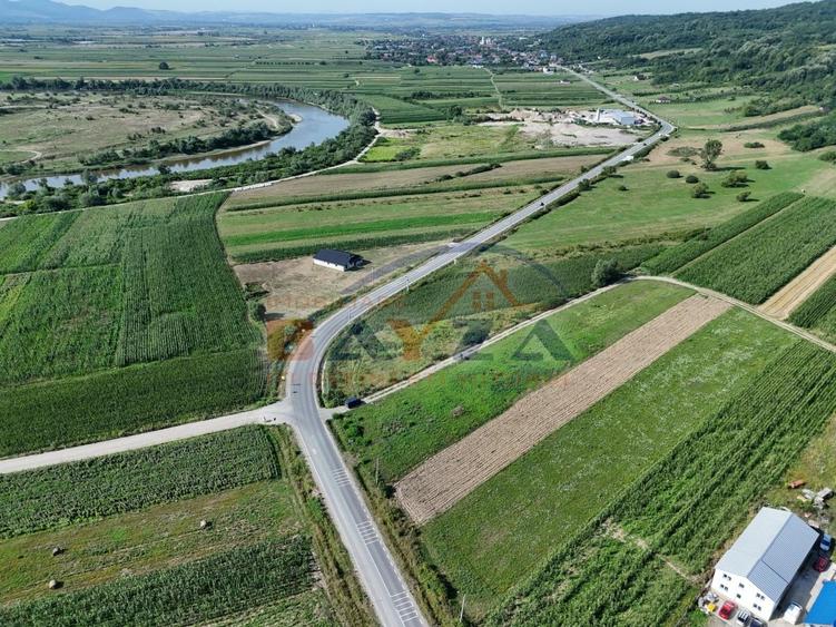 Teren intravilan de vânzare - 4300 mp | Deschidere generoasă | Fărcașa, MM - 3