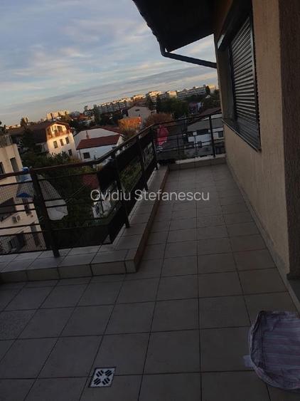 Apartament cu 3 camere decomandat în 1 Mai Apartament cu 3 camere decomandat în 1 Mai