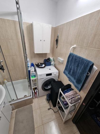 Proprietar, vand apartament cu o camera - 3