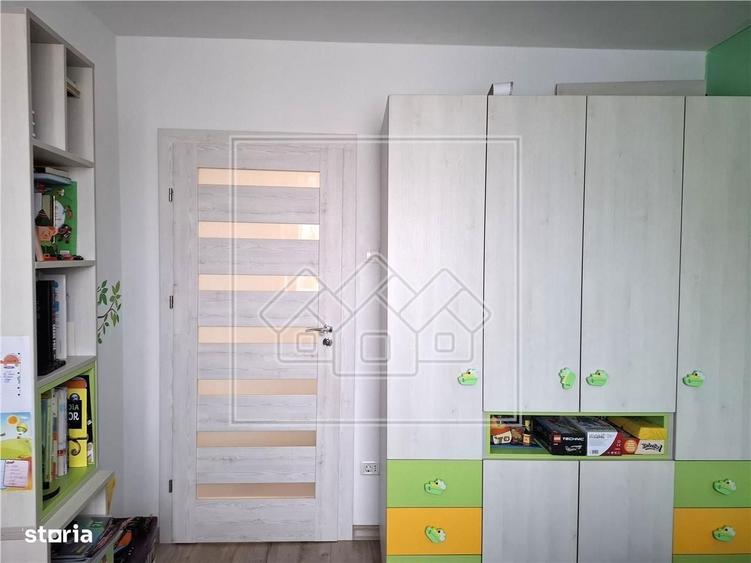 Apartament 3 camere - 63 mpu - renovat complet - Zona Hipodrom - 6