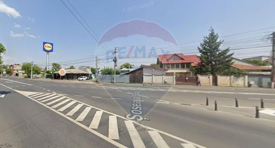 Casă / Vilă, 10 cam., potrivit azil batrani sau clinica - 1