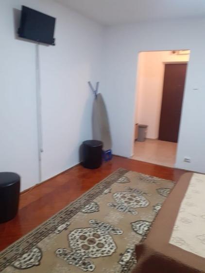 Garsoniera de inchiriat 32 mp zona Titan Policlinica  - metrou Titan - 3