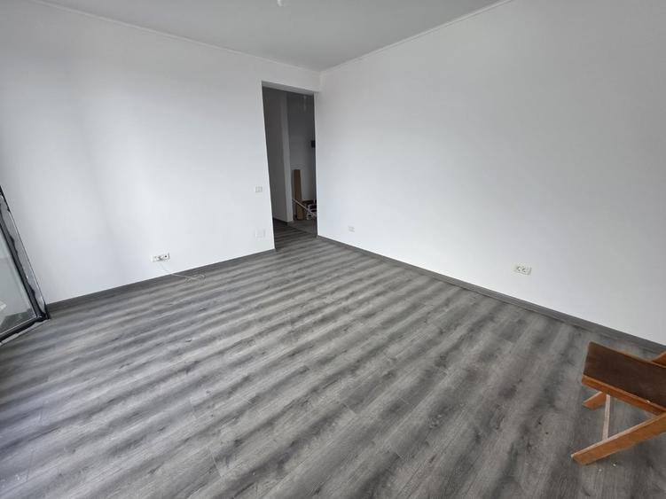 Chiajna, pe strada Ilie Petre, centrala, balcon - 4