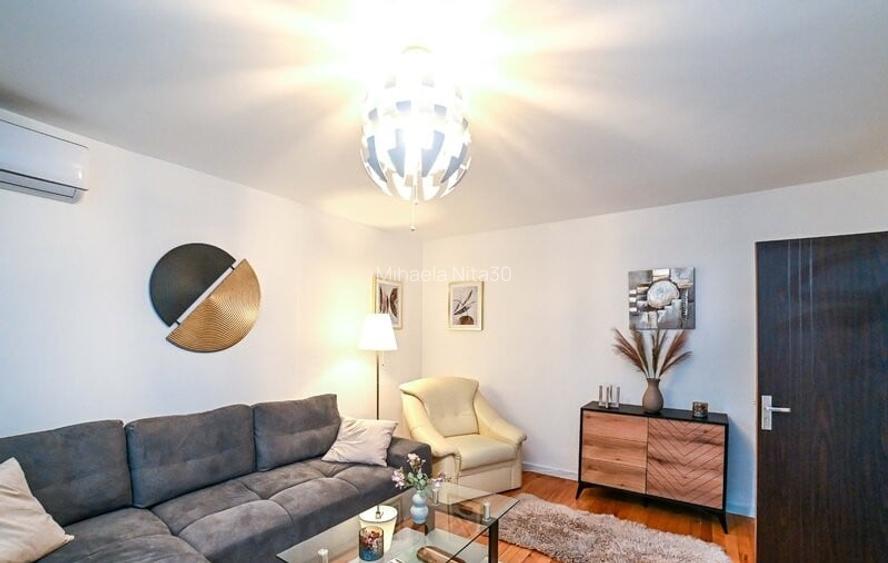 Inchiriere apartament 2 camere str Borsa