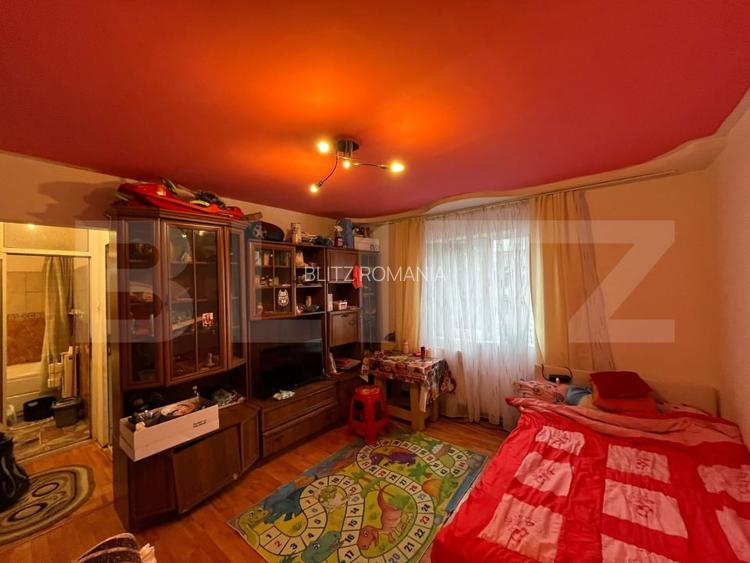 Apartament 2 camere, 40 mp utili, mobilat si utilat complet - Micro 6, etaj 4 Apartament 2 camere, 40 mp utili, mobilat si utilat complet - Micro 6, etaj 4