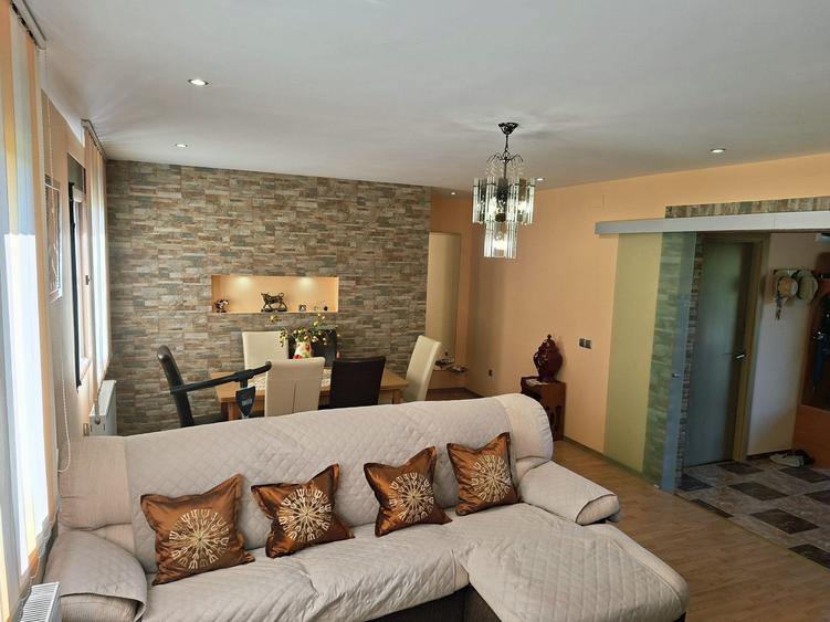 Casă / Vilă Bascov , construcție "de proprietar" , mobilată/utilată ! - 10