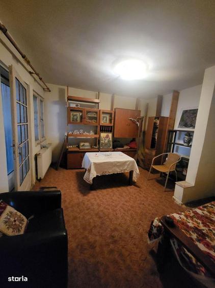 Casa de vanzare individuala la lac | 4 camere Sector 2 - teren 310mp - 6