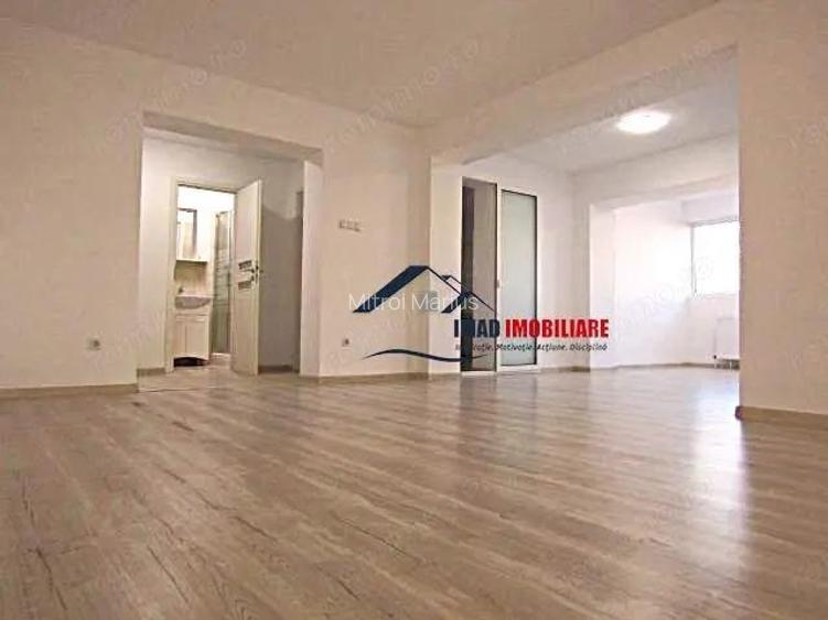 Micro 3, totul nou! Inchiriere apartament 125 mp - spatiu pt birouri. Micro 3, totul nou! Inchiriere apartament 125 mp - spatiu pt birouri.