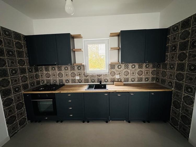 Vila superba Rosu, zona Crinului, 4 camere+terasa inchisa, 249 mp teren, 153 mp - 8