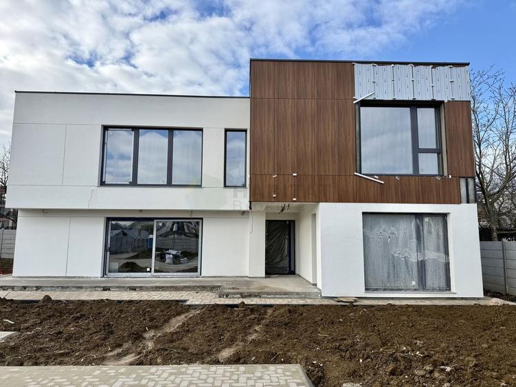 Oportunitate investitie, vila 6 camere - 2