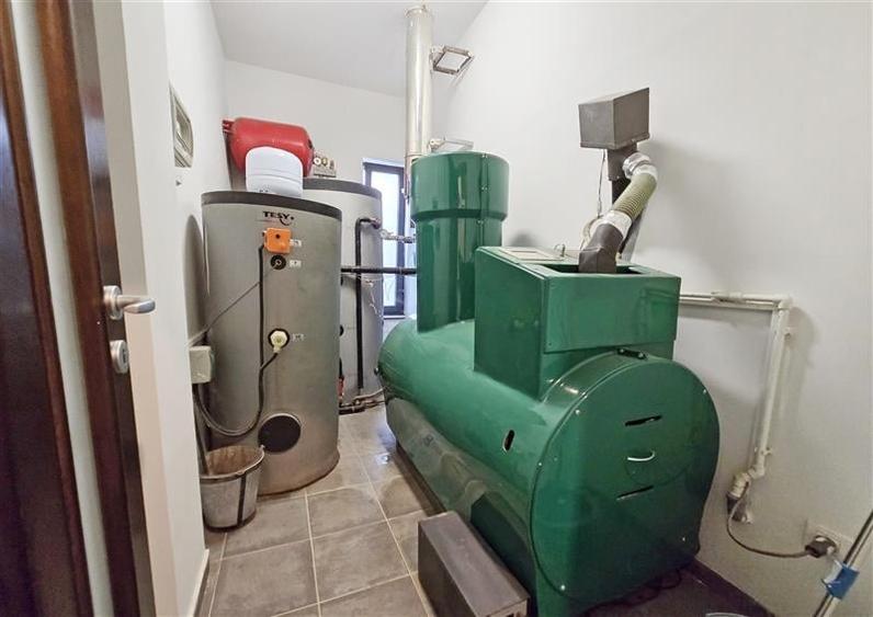 Vila de inchiriat Bragadiru | Piscina | Casa de oaspeti | Teren 1200 mp - 25