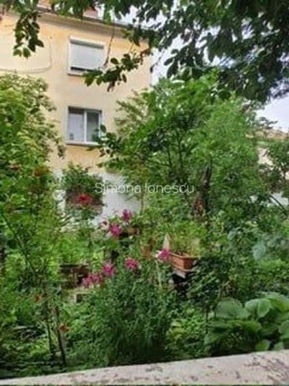 De vanzare: apartament 3 camere - COTROCENI - renovat - zona premium