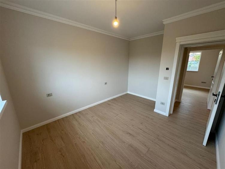 0% Comision! Case noi realizate cu materiale de calitate in Vanatori - 16