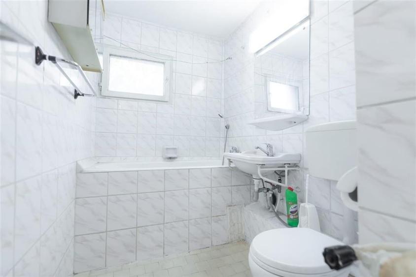 RECO Apartament 3 camere in Oradea Decebal Etaj3 - 8