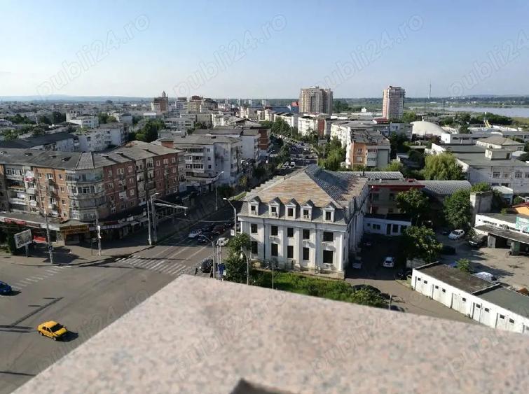 Proprietar inchiriez doua camere Bacau - 8