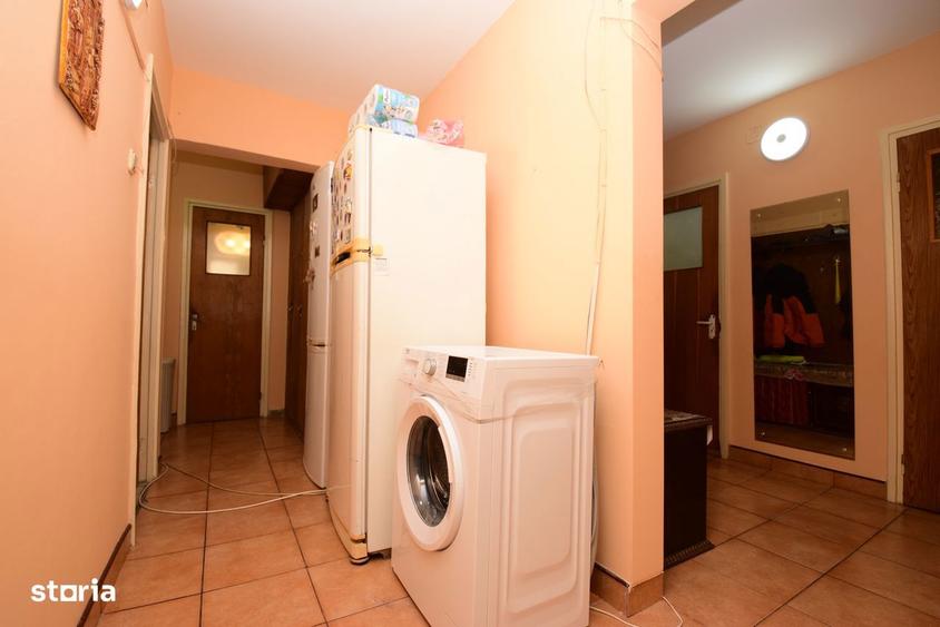 4 camere decomandat, centrala, boxa, etaj 1, 2 bai, Aleea Giurgeni - 9