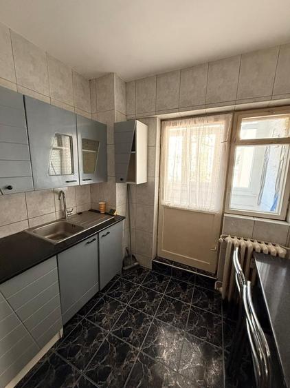 Basarabia x Bd Chisinau, 10 min. Arena Nationala si 15 min. Costin Georgian - 8