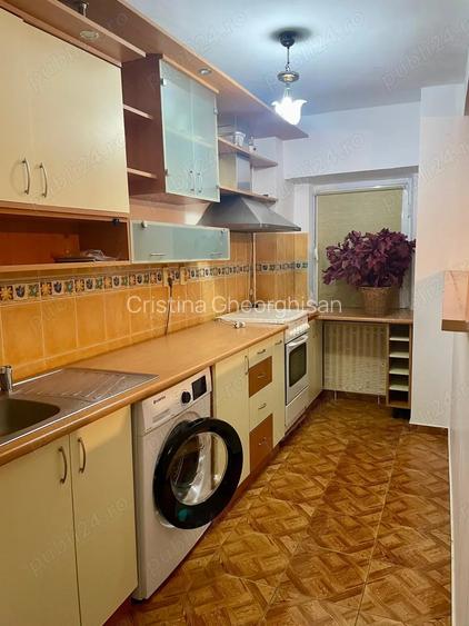 Garsoniera Mall Vitan Mihai Bravu spatioasa complet utilata PROPRIETAR