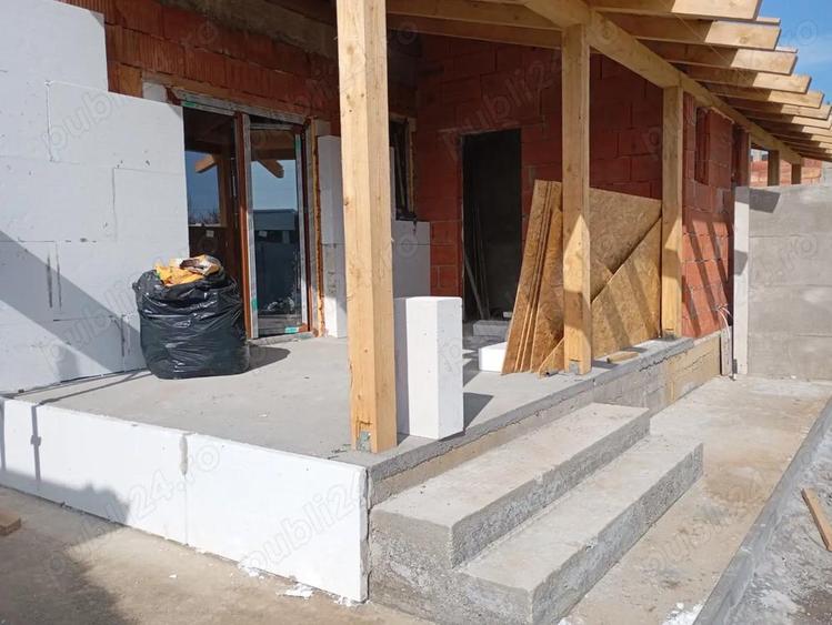 Duplex Spatios Ghiroda pozitie cu intimitate - 10