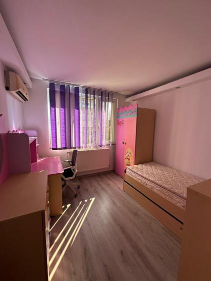 Vanzare apartament 3 camere Drumul Taberei Frigocom - 4