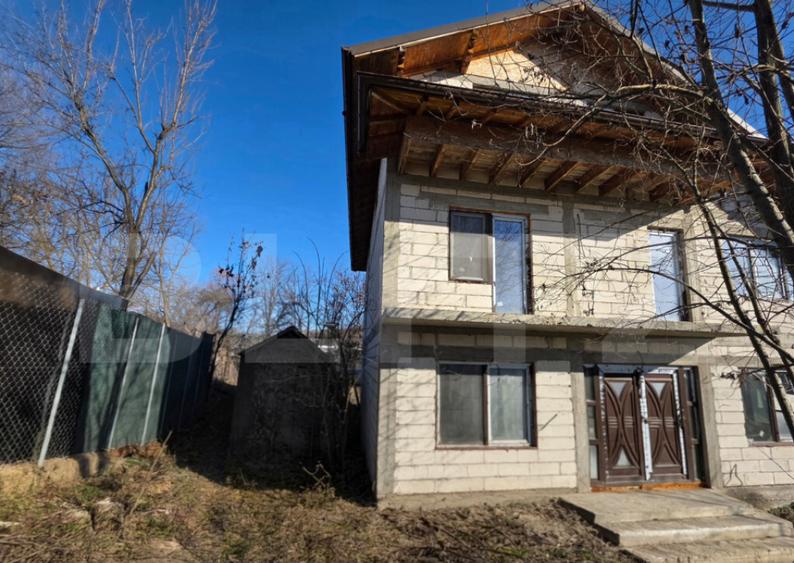 Casa de vanzare - 270 mp Viforata, 3 km de Targoviste - 27